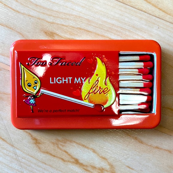 TOO FACED light my fire palette - Picture 2 of 5